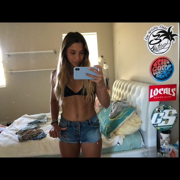 Billabong shorts🌊 - Picture 3 of 8